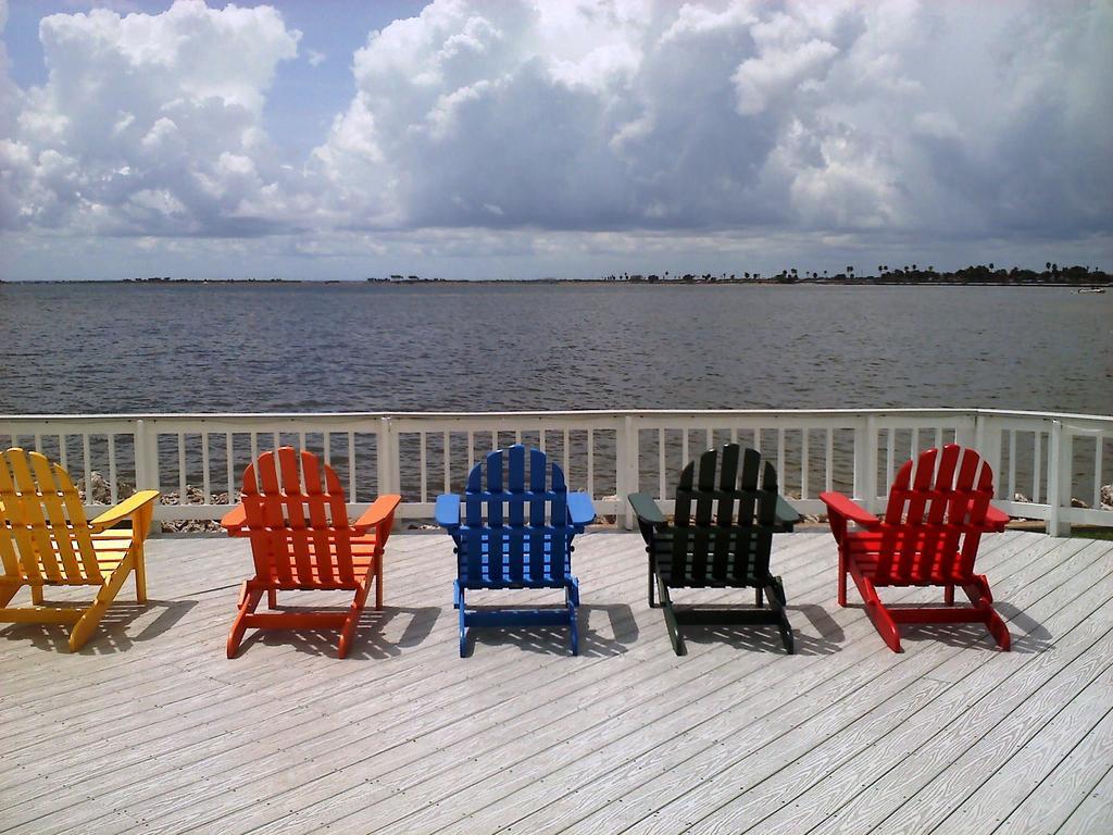 Sailport Waterfront Suites Tampa Exterior photo